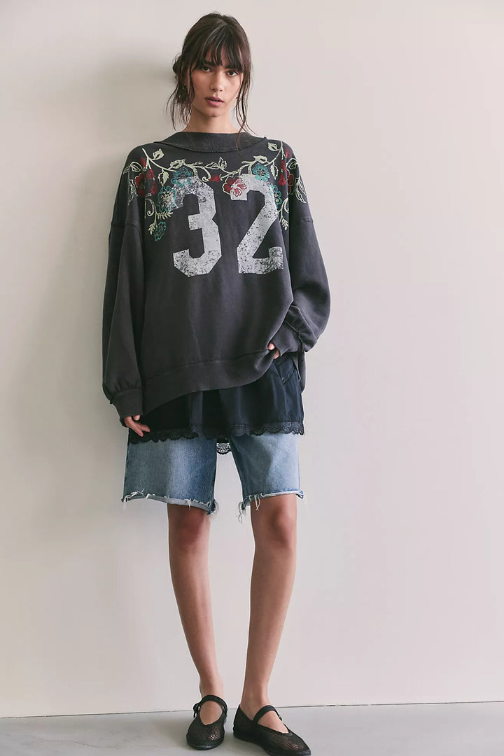 PALM SPRINGS GRAPHIC TURTLENECK PULLOVER