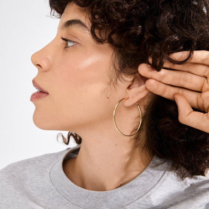 APRIL MEDIUM HOOPS