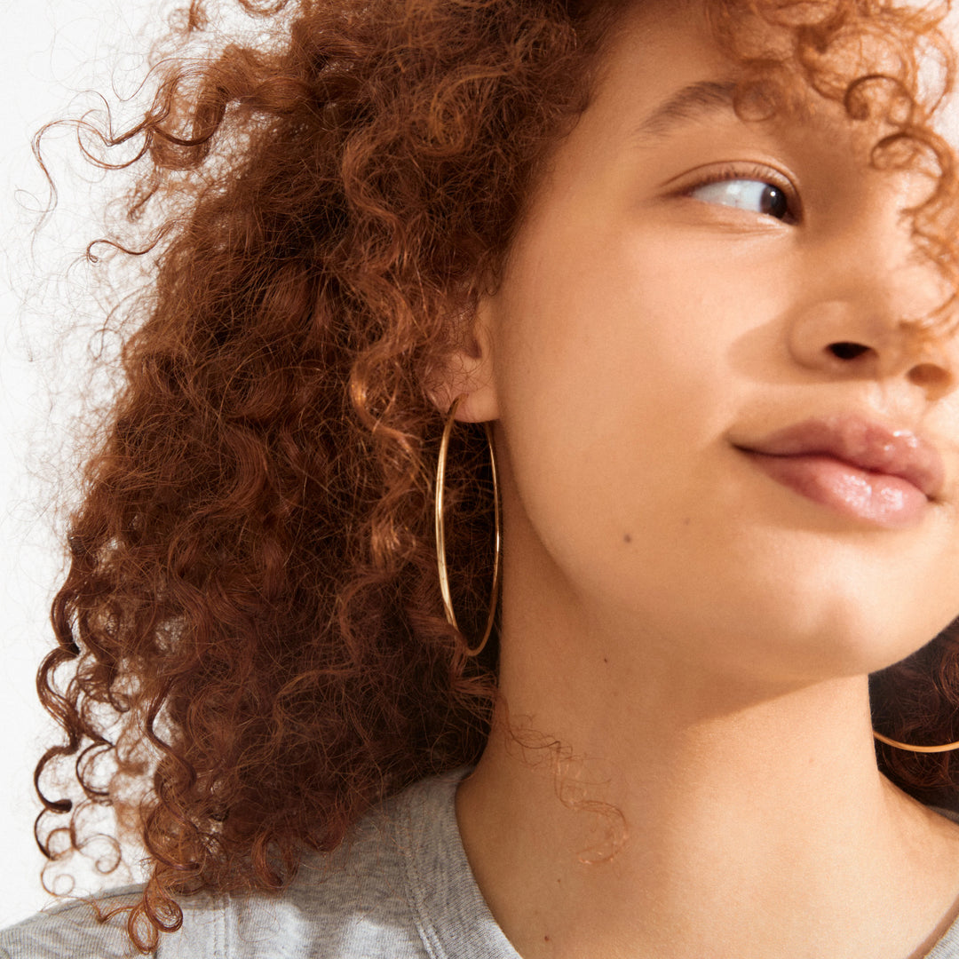 APRIL LARGE HOOPS