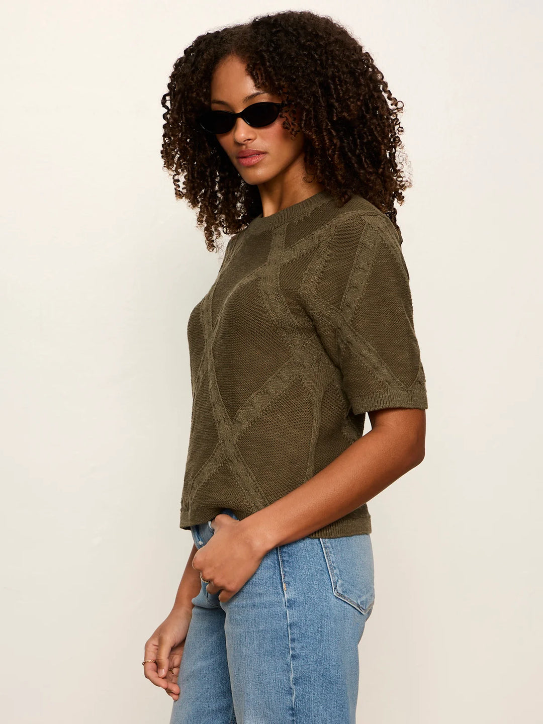 DIAMOND SWEATER TEE