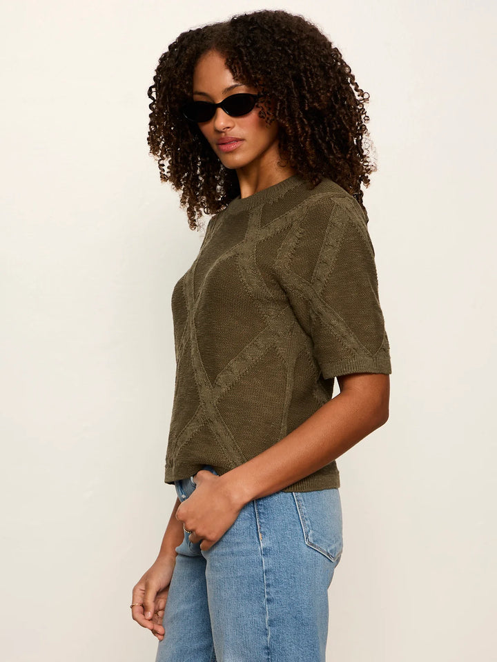 DIAMOND SWEATER TEE