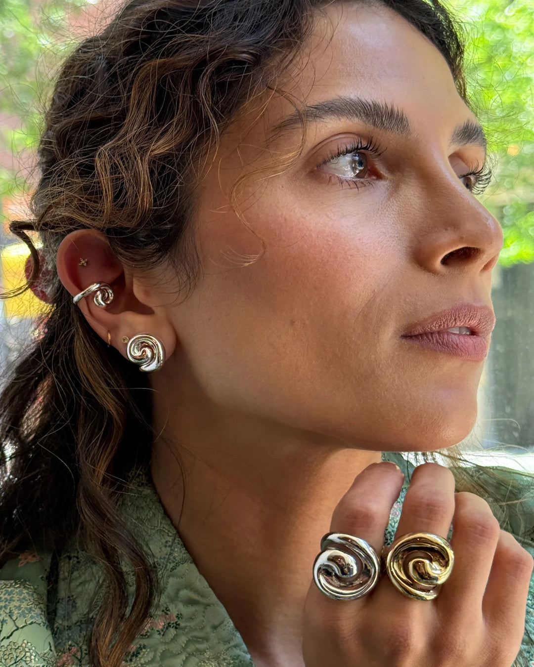 SMALL GIO EARRINGS