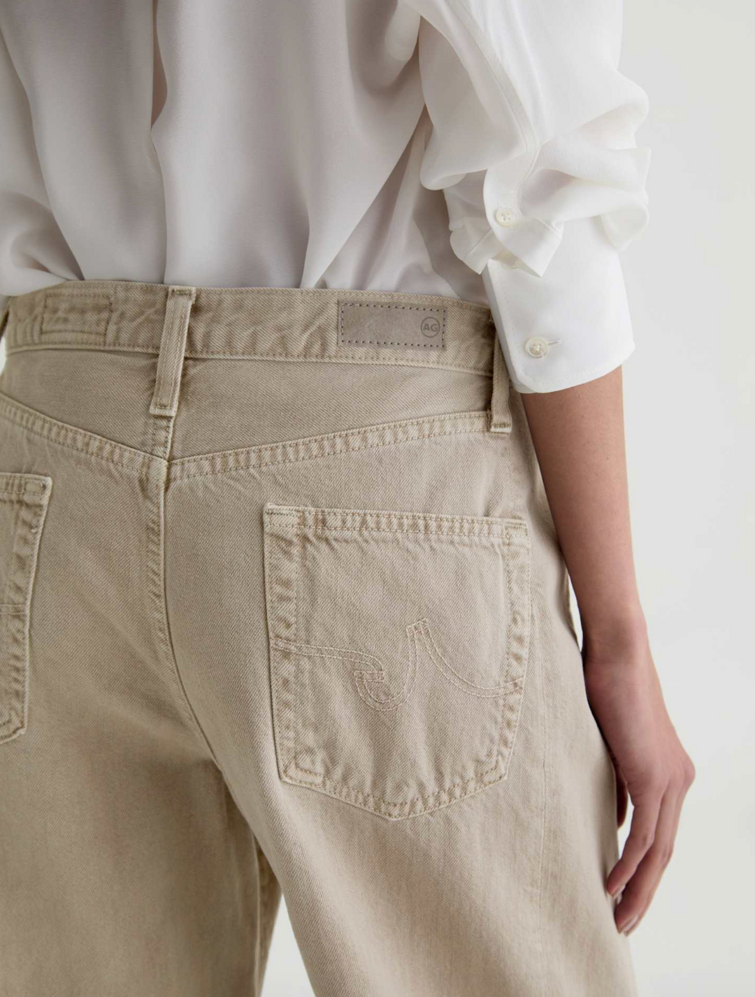 HATTIE CROP - LIGHT TAUPE