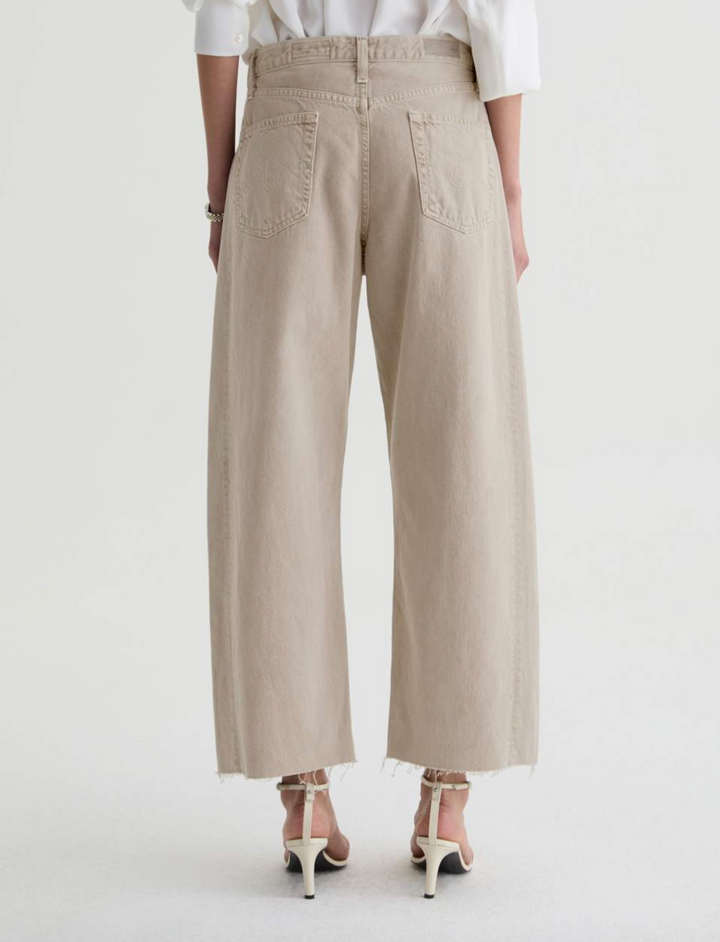 HATTIE CROP - LIGHT TAUPE