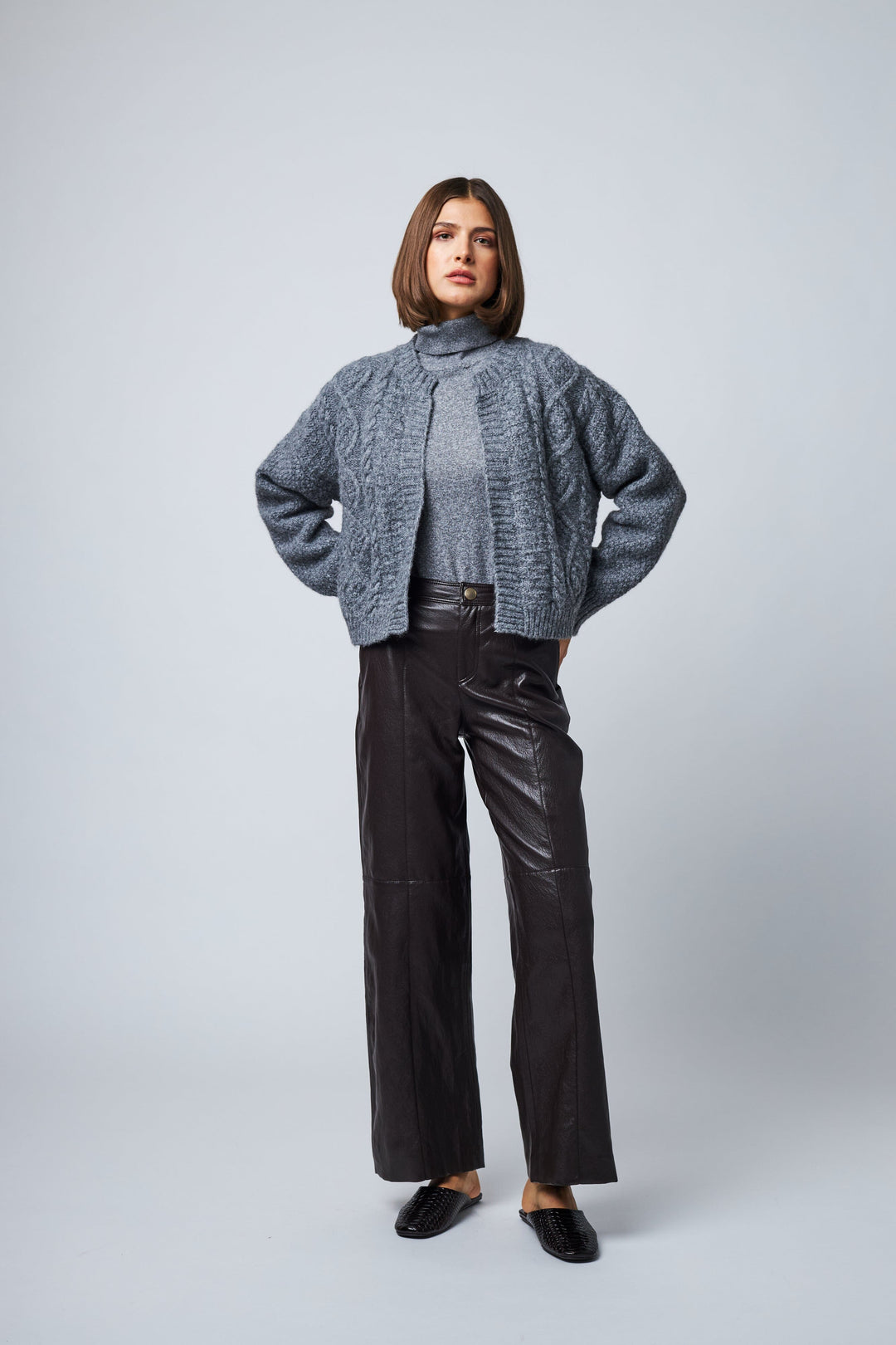AMABELLA Cardigan LINE 