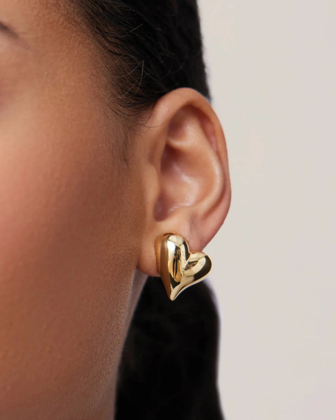 ART HEART BUTTON EARRINGS Jewelry JENNY BIRD 