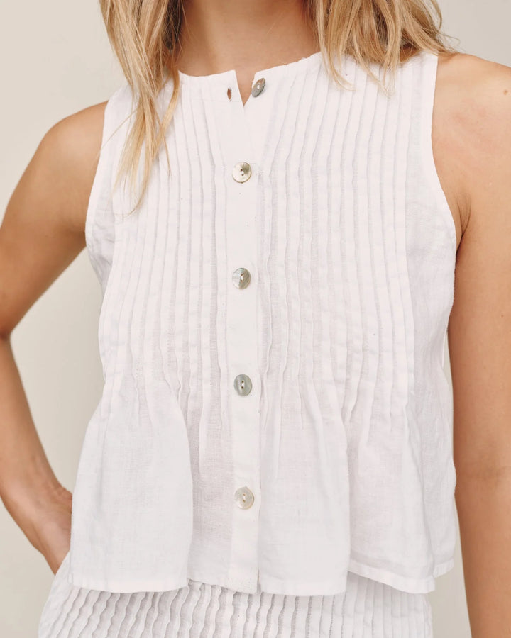 SLEEVELESS PINTUCK TOP