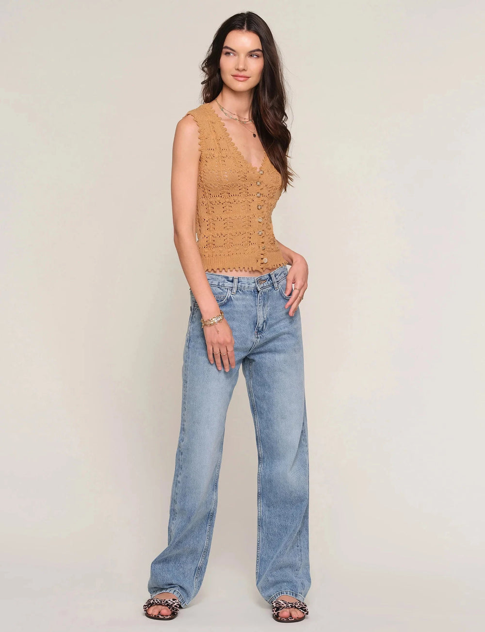 BETSIE VEST TOP HEARTLOOM 