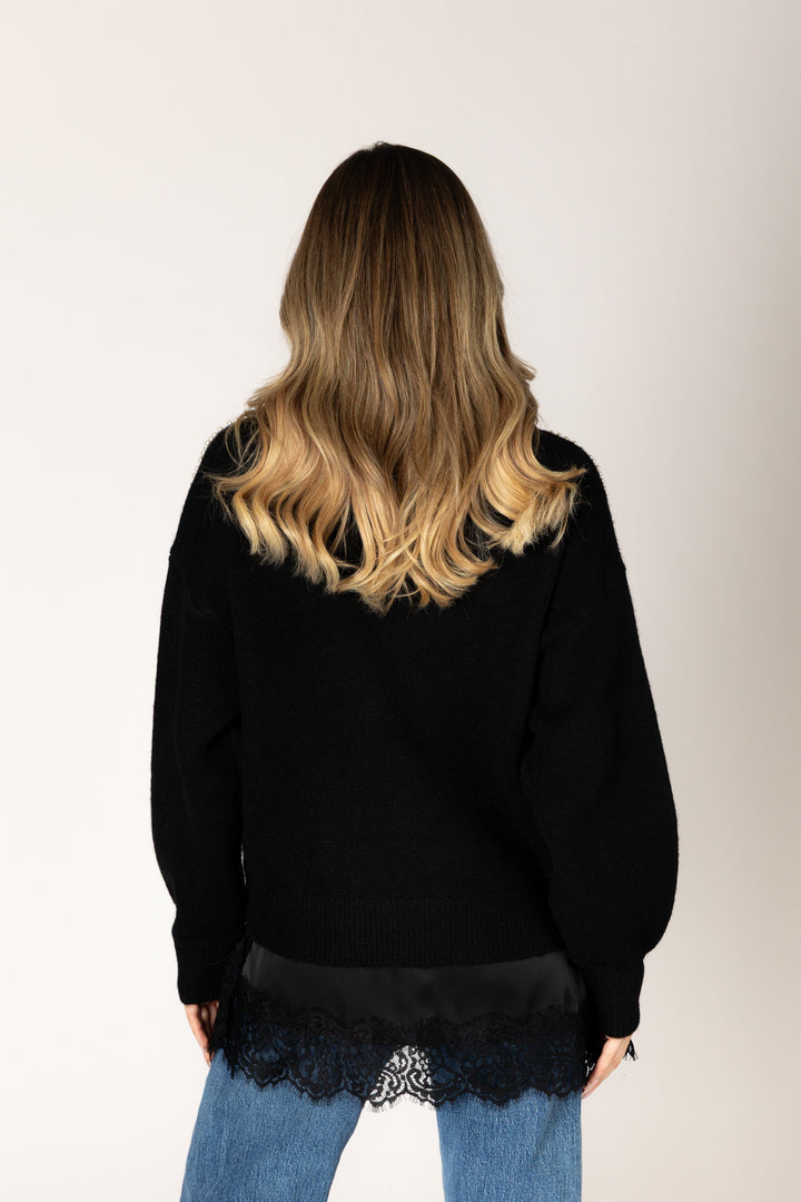 BOWS SWEATER SWEATER LYLA &amp; LUXE 
