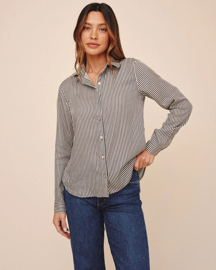 BUTTON DOWN SHIRT