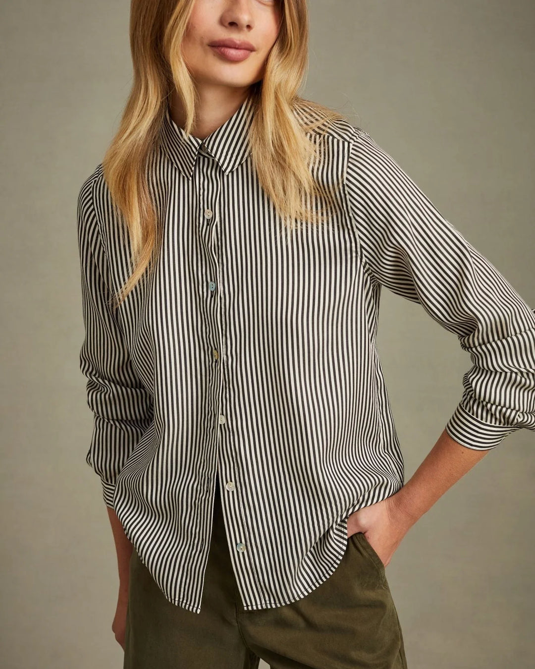 BUTTON DOWN SHIRT