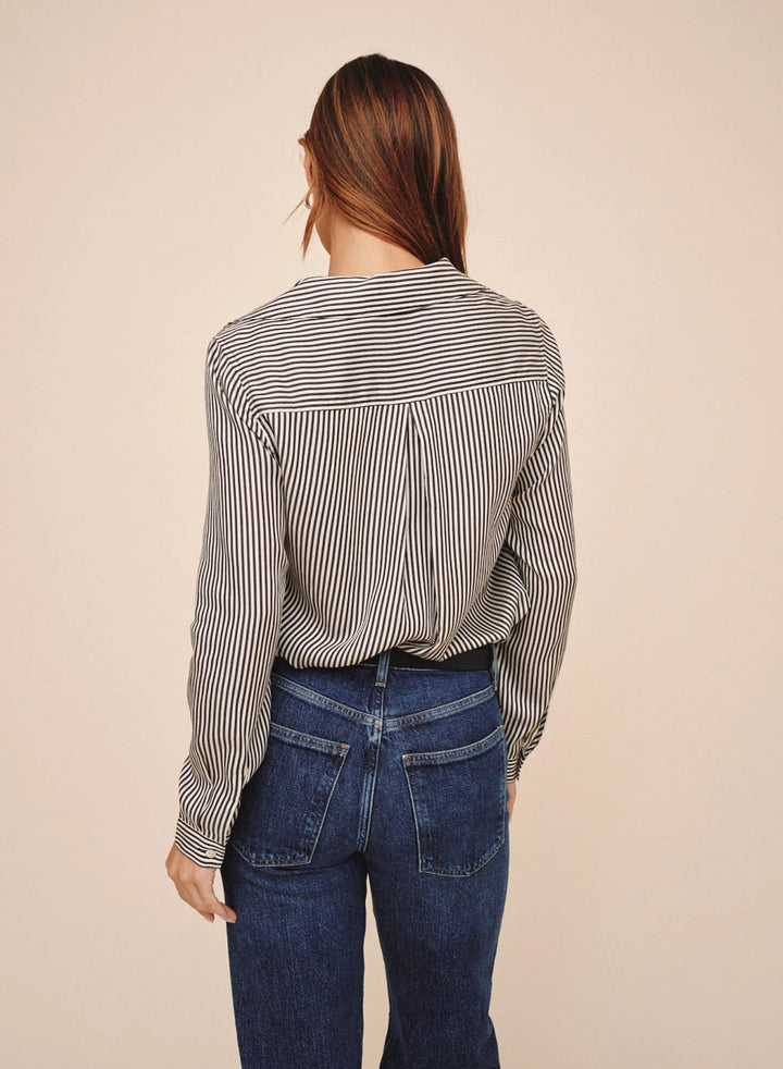 BUTTON DOWN SHIRT