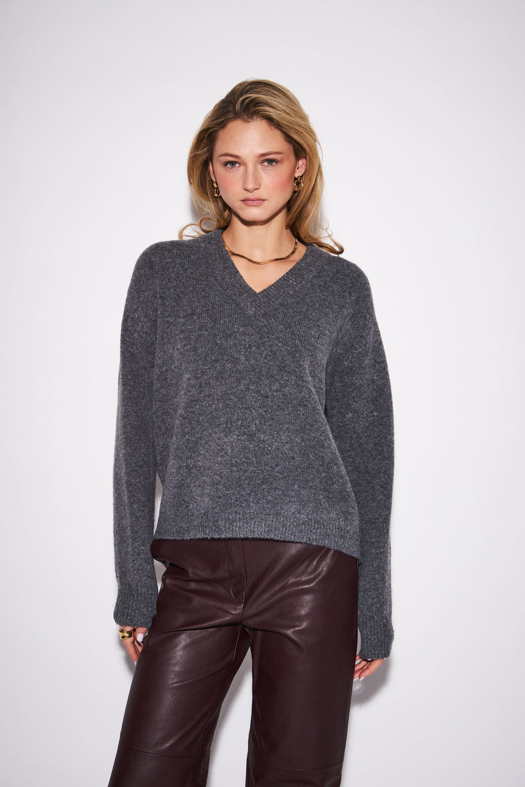 CHARLIE SWEATER JOHN & JENN XS GRANITE 