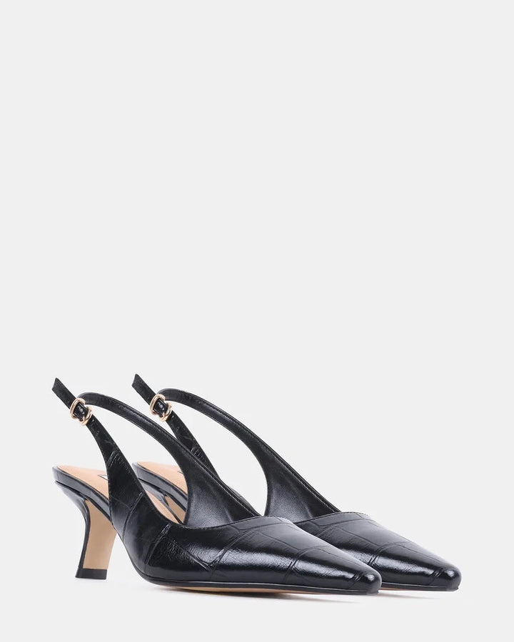 CHARMING HEELS STEVE MADDEN SHOES 