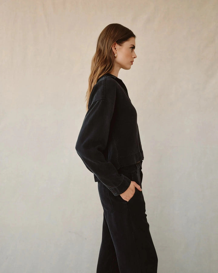 CROP POCKET BUTTON DOWN TOP BELLA DAHL 