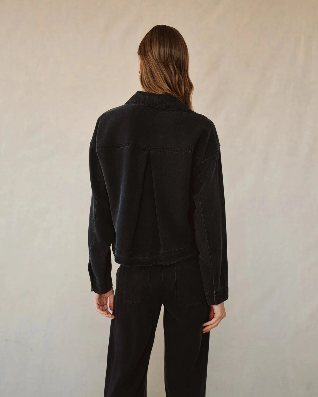 CROP POCKET BUTTON DOWN TOP BELLA DAHL 