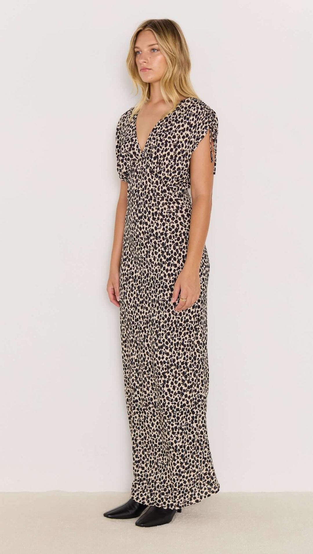 ELKA MAXI DRESS Dress MINKPINK 