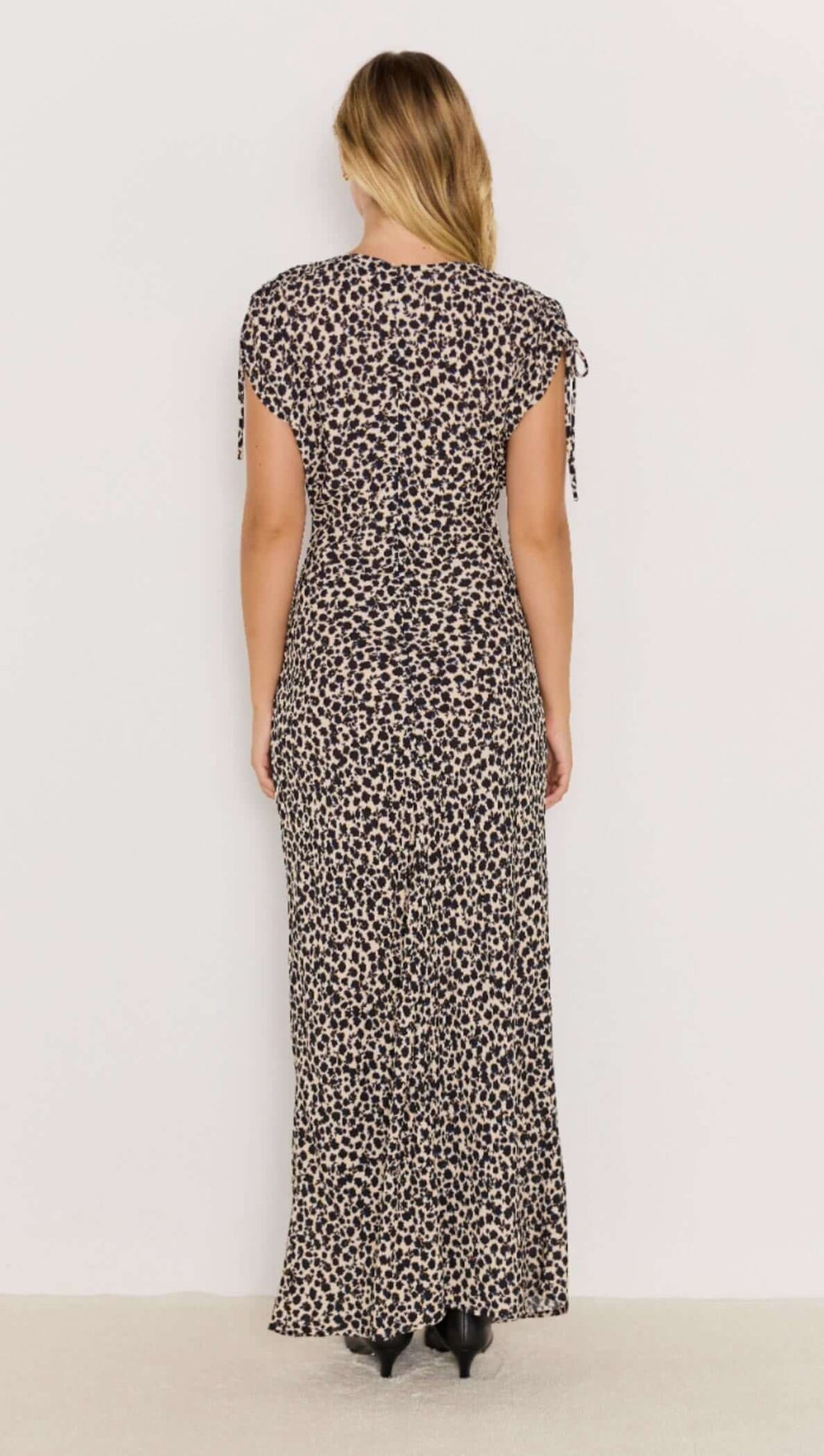 ELKA MAXI DRESS Dress MINKPINK 