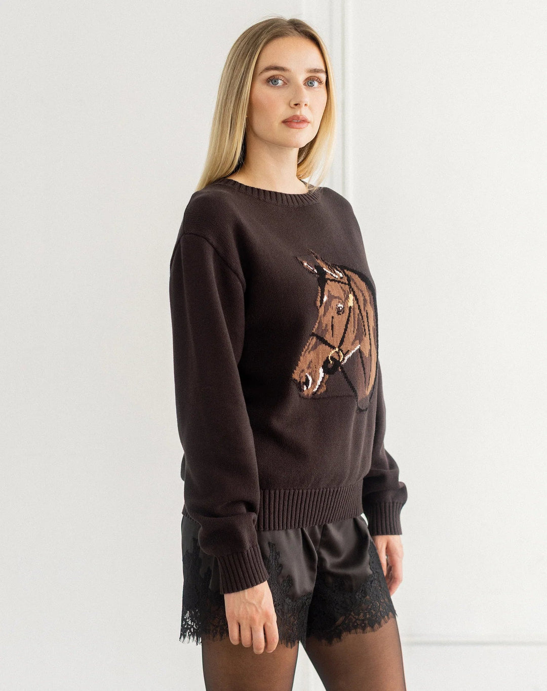 ELLE KNIT SWEATER BRUNETTE THE LABEL 