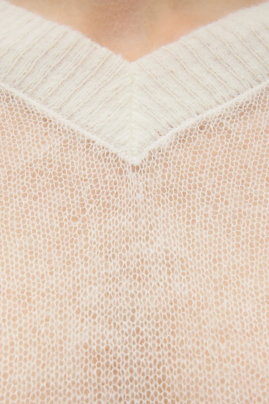 ENDOVA KNIT