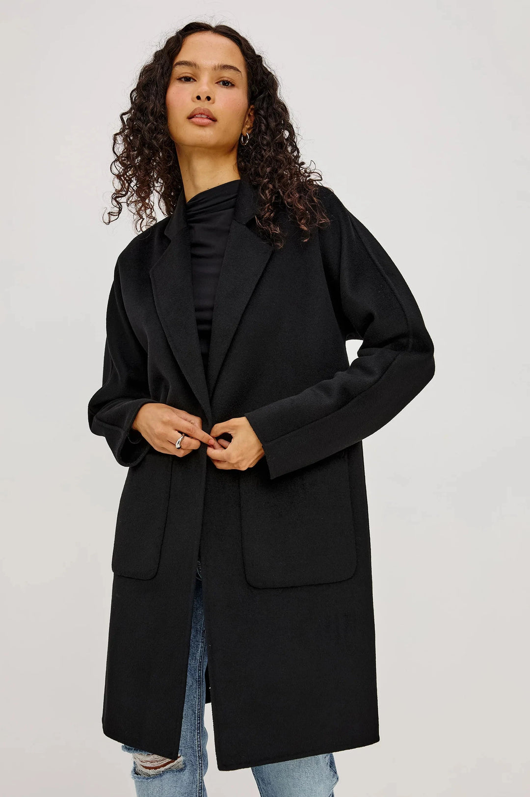 EVEREST COAT COAT RAILS 