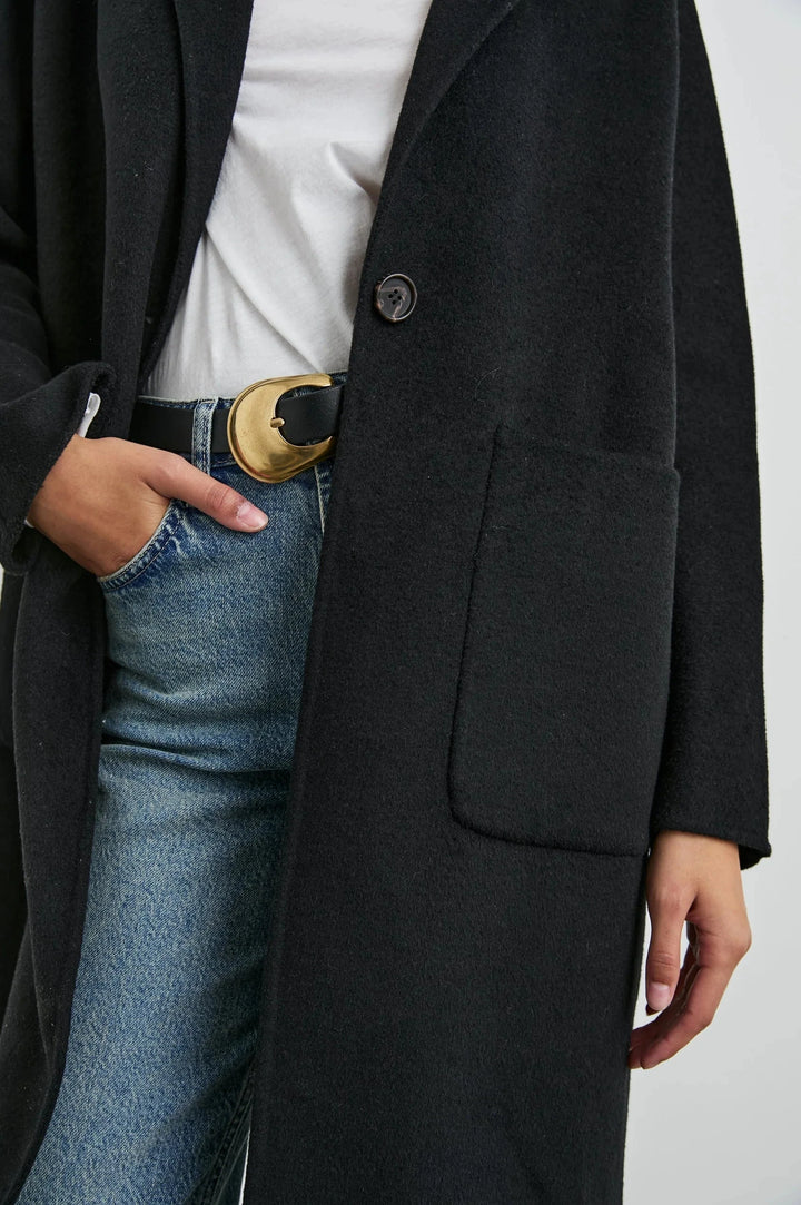 EVEREST COAT COAT RAILS 