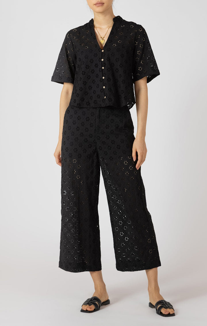 GEORGIE TOP TOP BLACK TAPE 