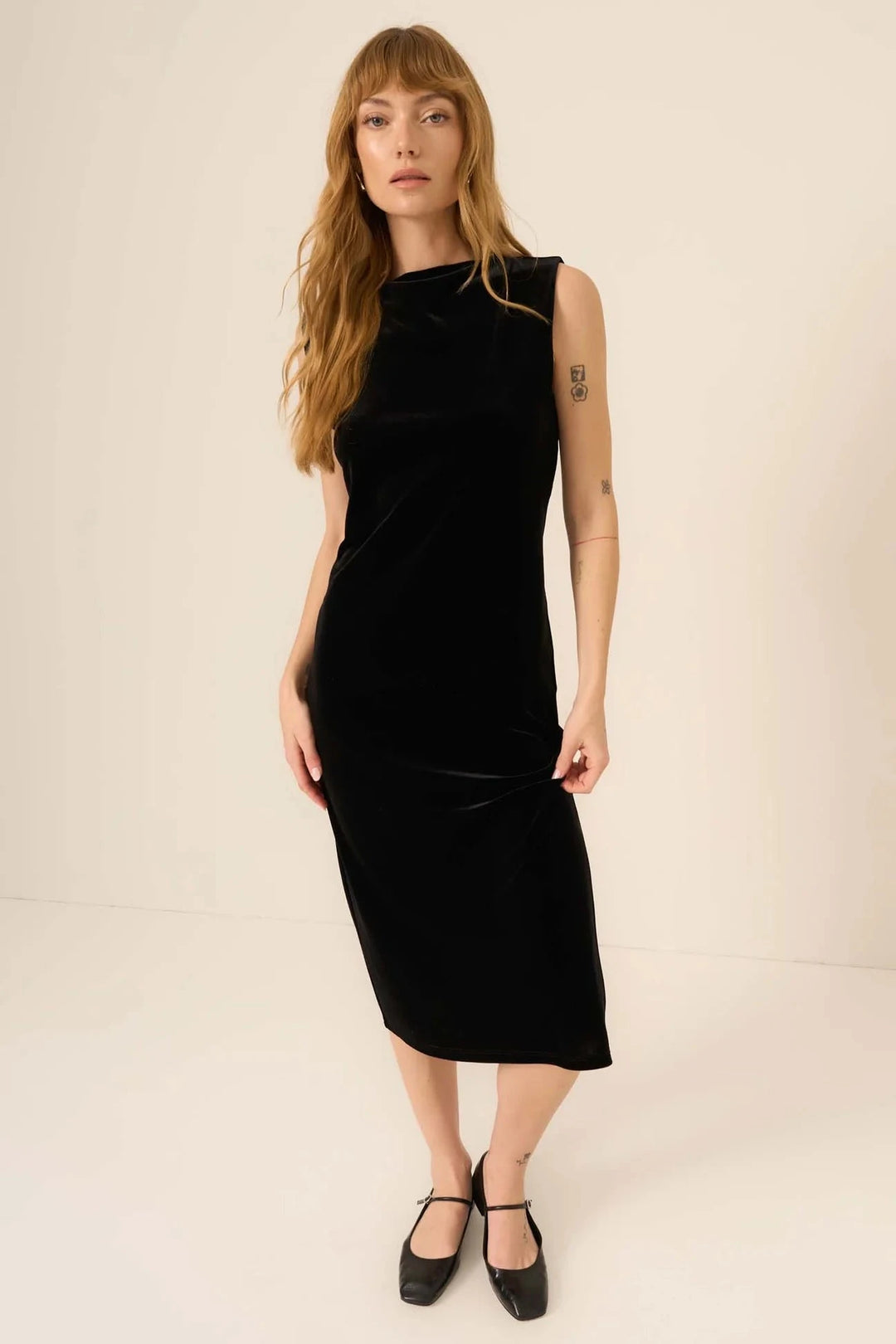 HEADING OUT VELVET DRESS Dress PROJECT SOCIAL T 