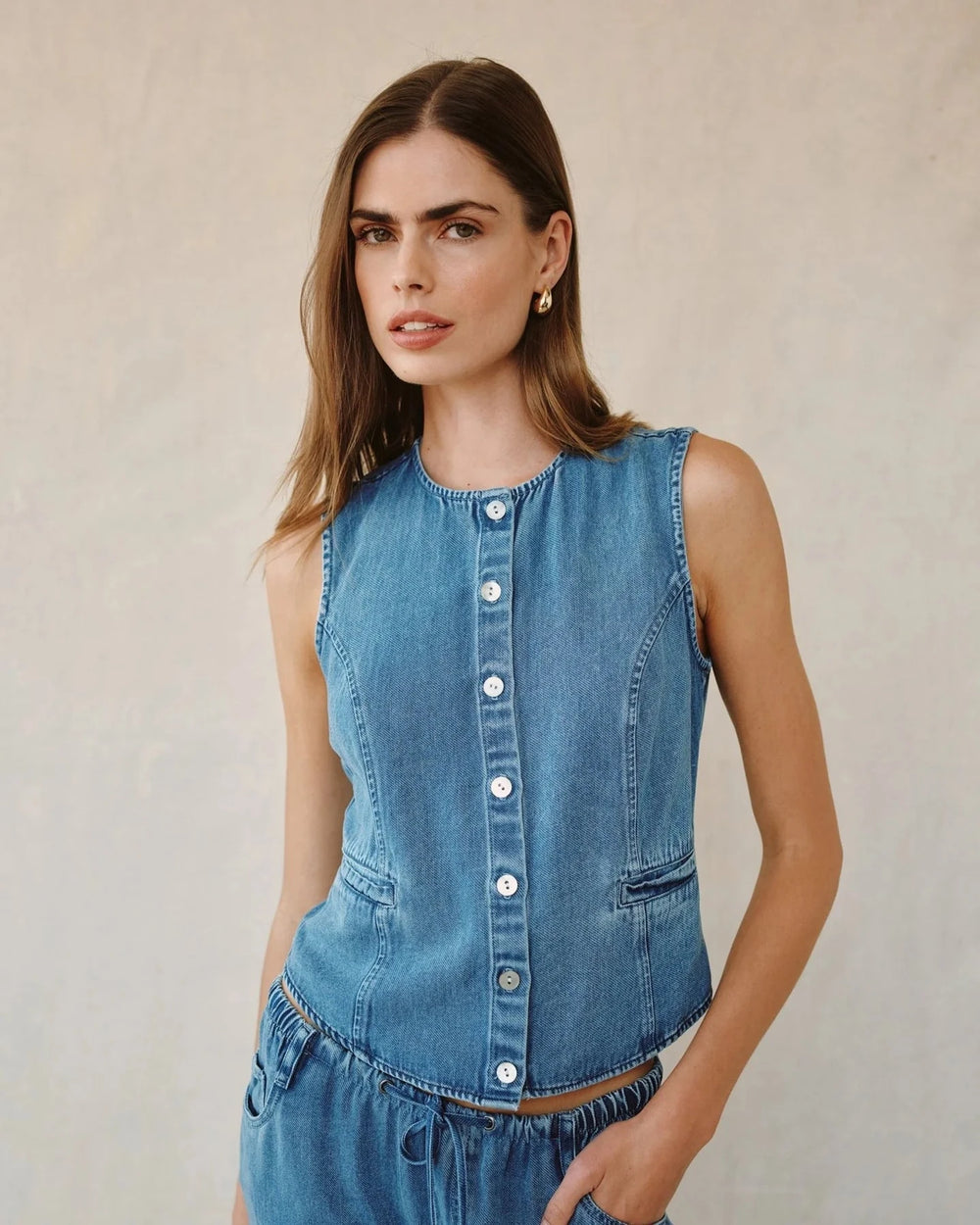 HIGH NECK VEST top BELLA DAHL 