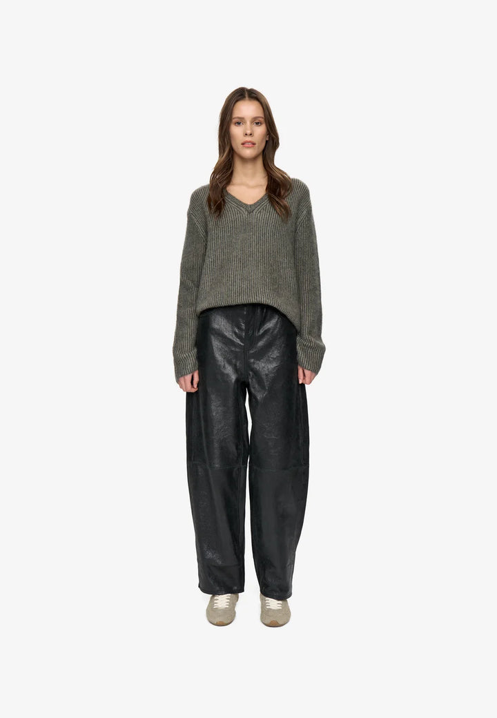 GINA JUMPER