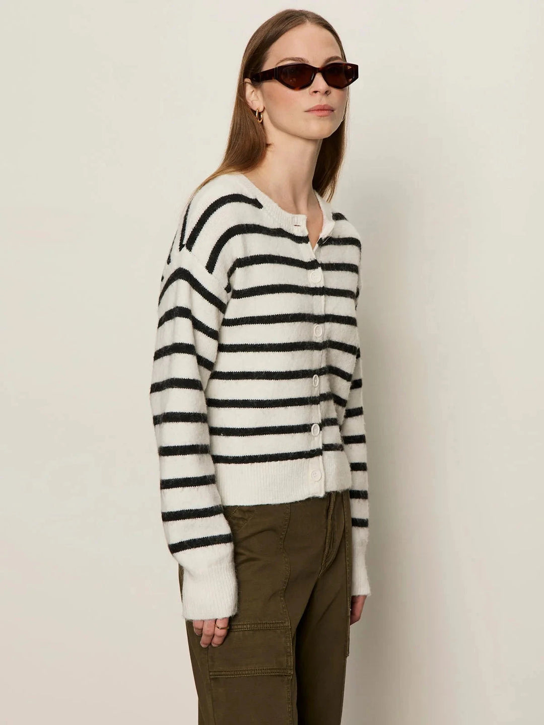 MUST HAVE CARDI SWEATER SANCTUARY 