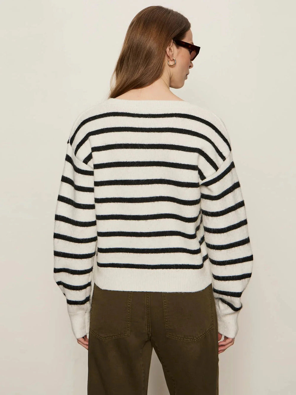 MUST HAVE CARDI SWEATER SANCTUARY 