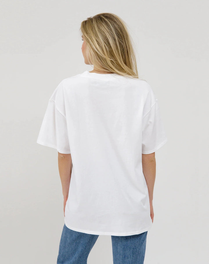 OVERSIZED BOXY TEE T-Shirt BRUNETTE THE LABEL 