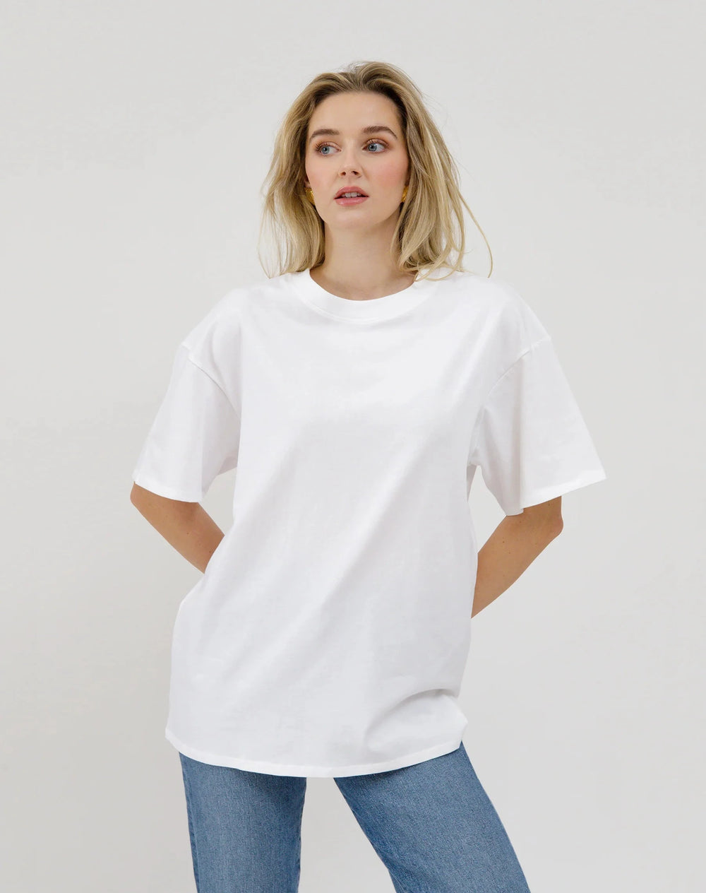 OVERSIZED BOXY TEE T-Shirt BRUNETTE THE LABEL XS/S WHITE 
