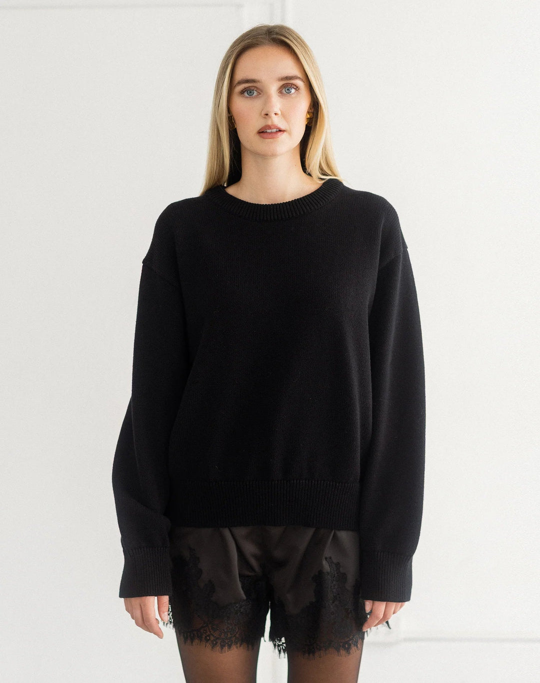 PERFECT KNIT CREW SWEATER BRUNETTE THE LABEL 