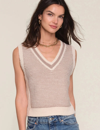 PHOEBE VEST TOP HEARTLOOM 