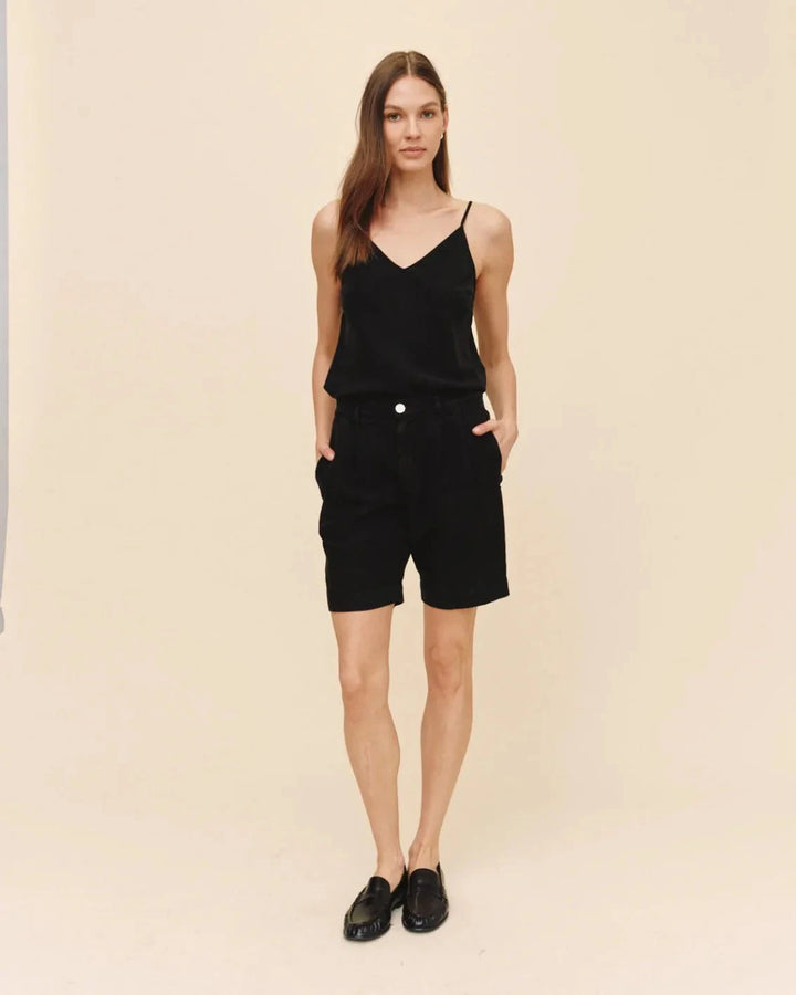 PLEATED BERMUDA SHORT SHORTS BELLA DAHL 