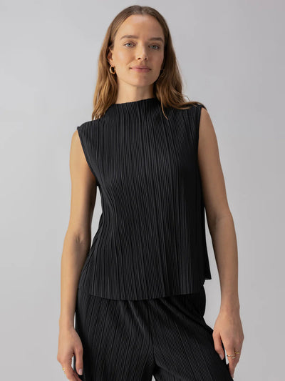 PLISSE MOCK NECK TOP TOP SANCTUARY 