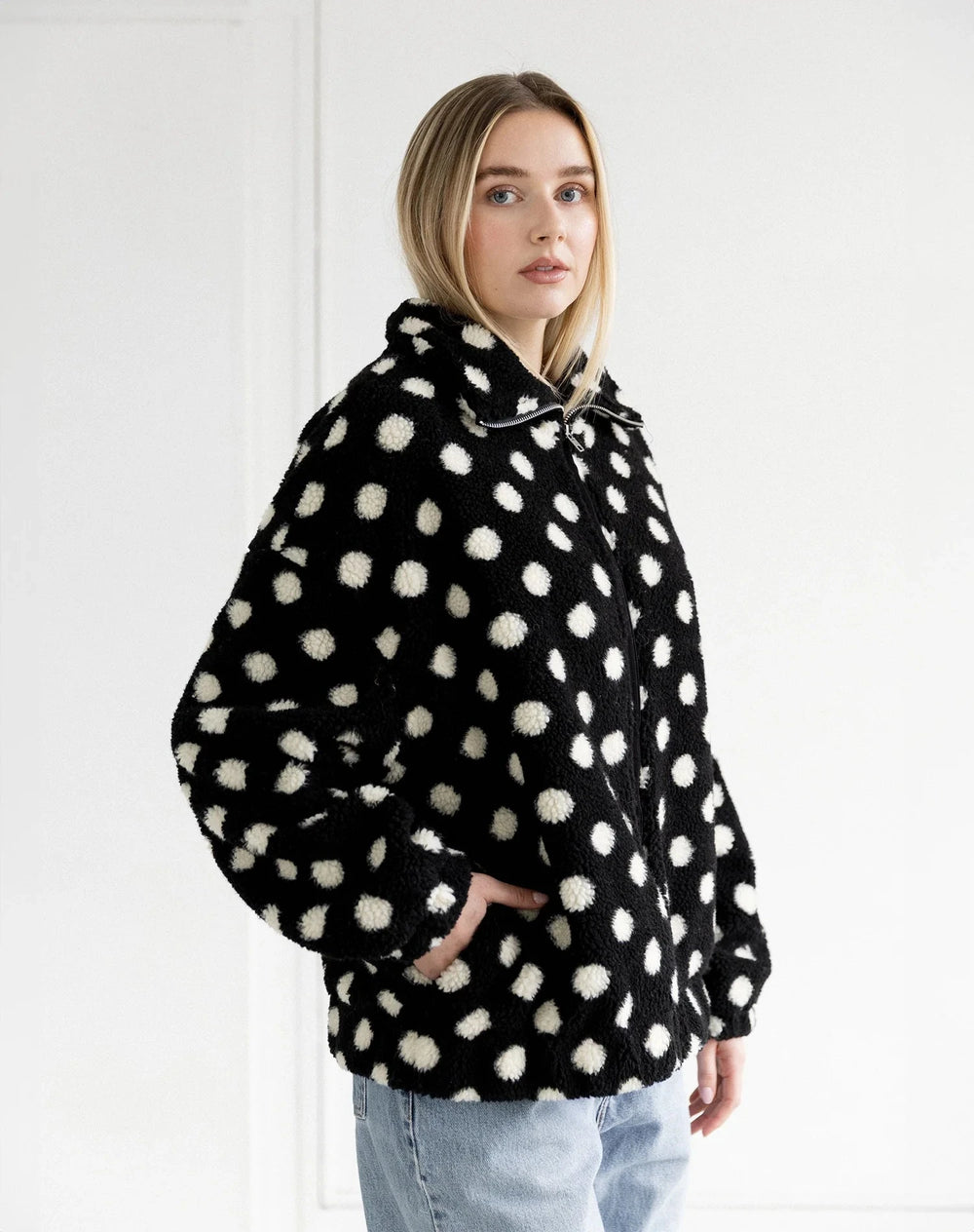 POLKA DOT SHERPA JACKET JACKET BRUNETTE THE LABEL 