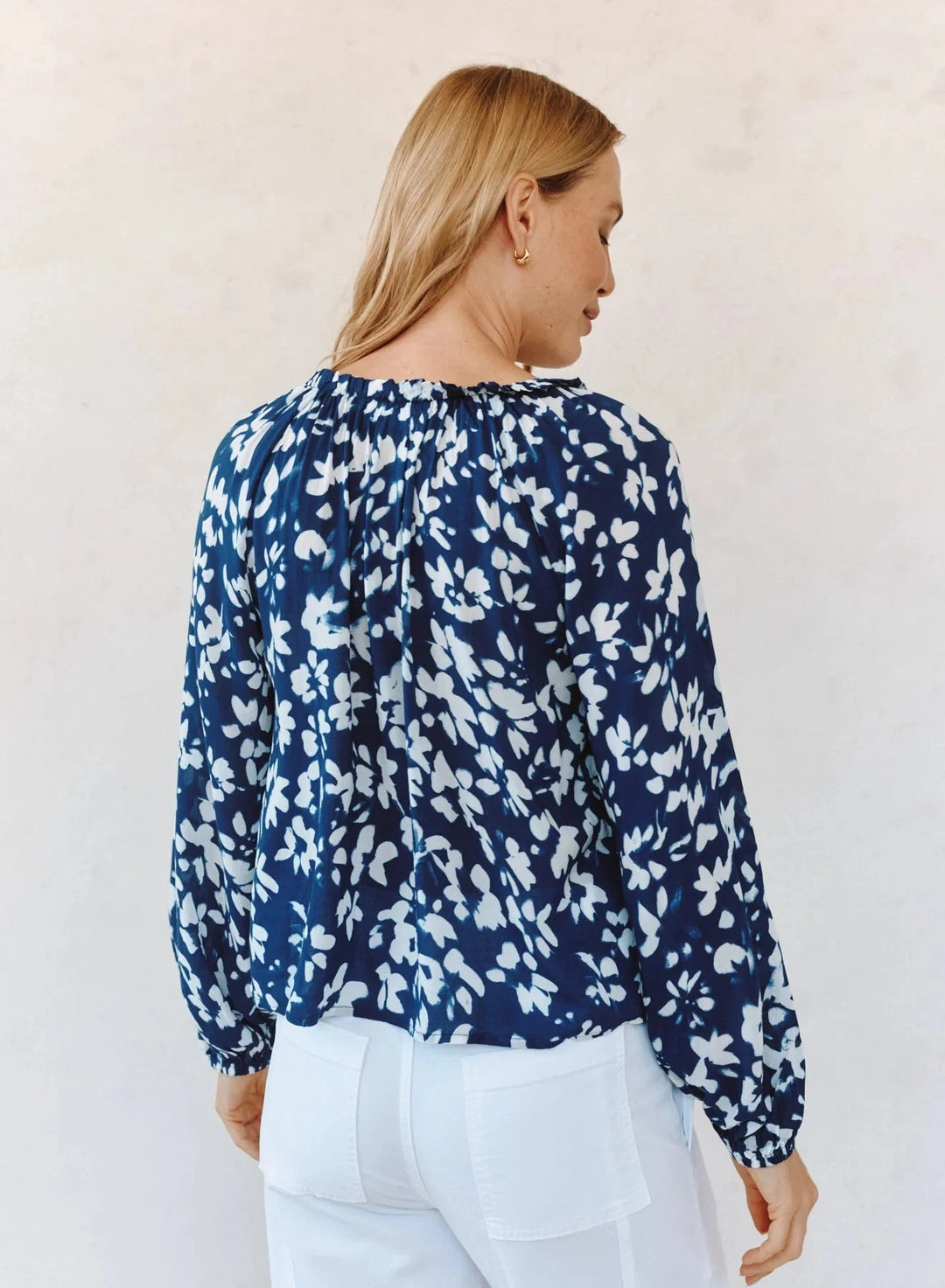RUFFLE NECK RAGLAN BUTTON DOWN top BELLA DAHL 