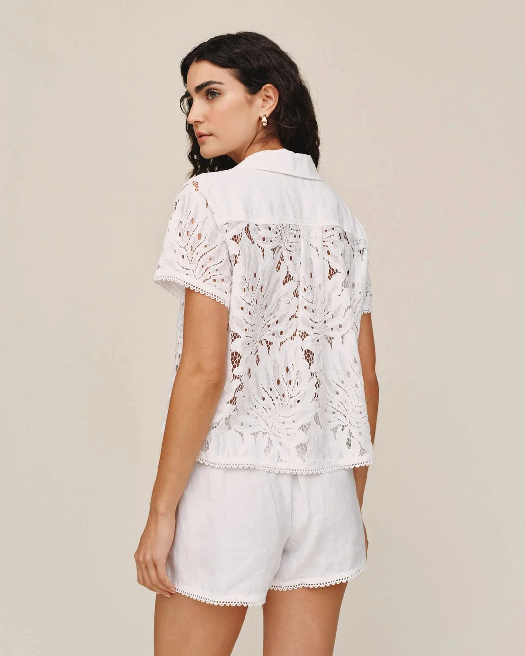 SHORT SLEEVE BUTTON DOWN TOP BELLA DAHL 