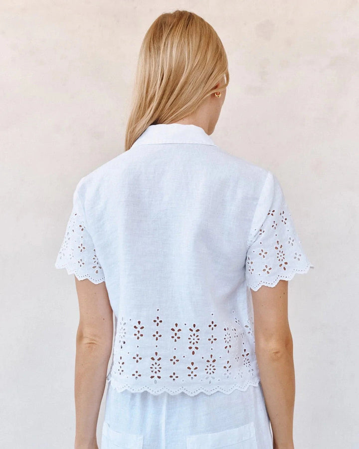 SHORT SLEEVE EMBROIDERED BUTTON DOWN TOP BELLA DAHL 