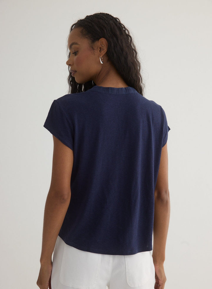 SHORT SLEEVE PLACKET PULLOVER top BELLA DAHL 
