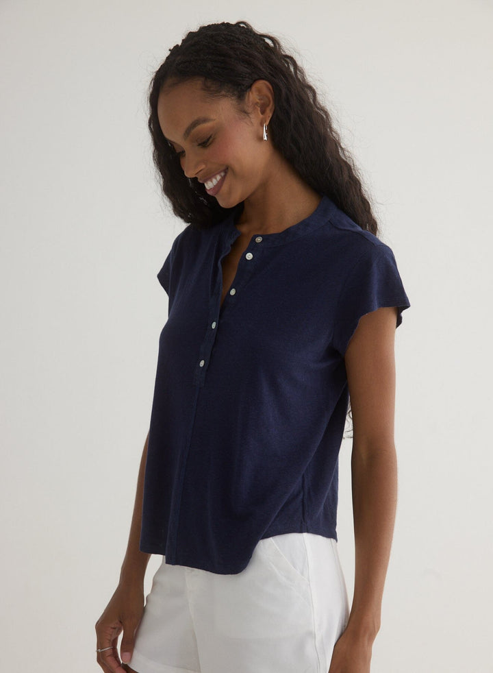 SHORT SLEEVE PLACKET PULLOVER top BELLA DAHL 