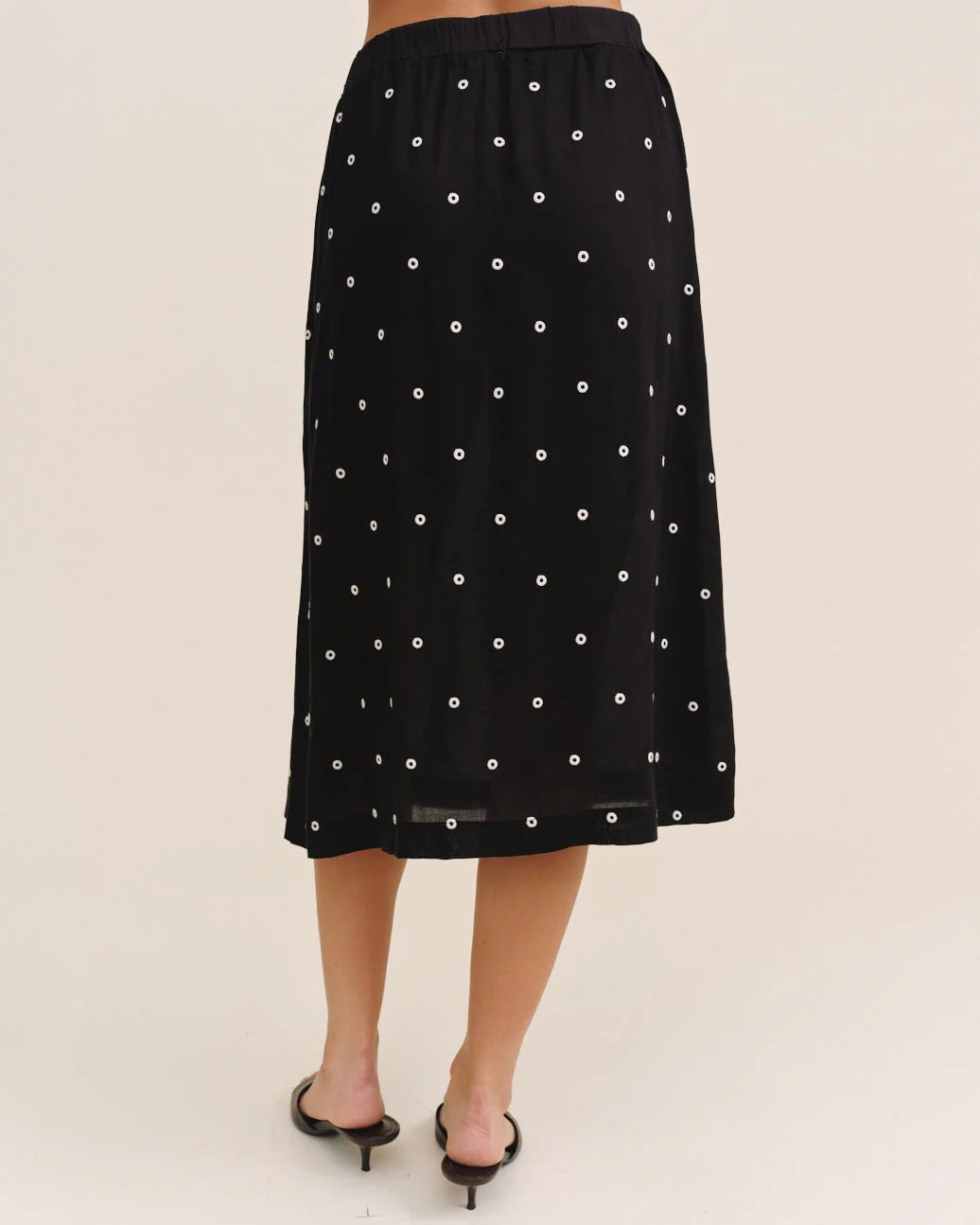 SIDE BUTTON SKIRT