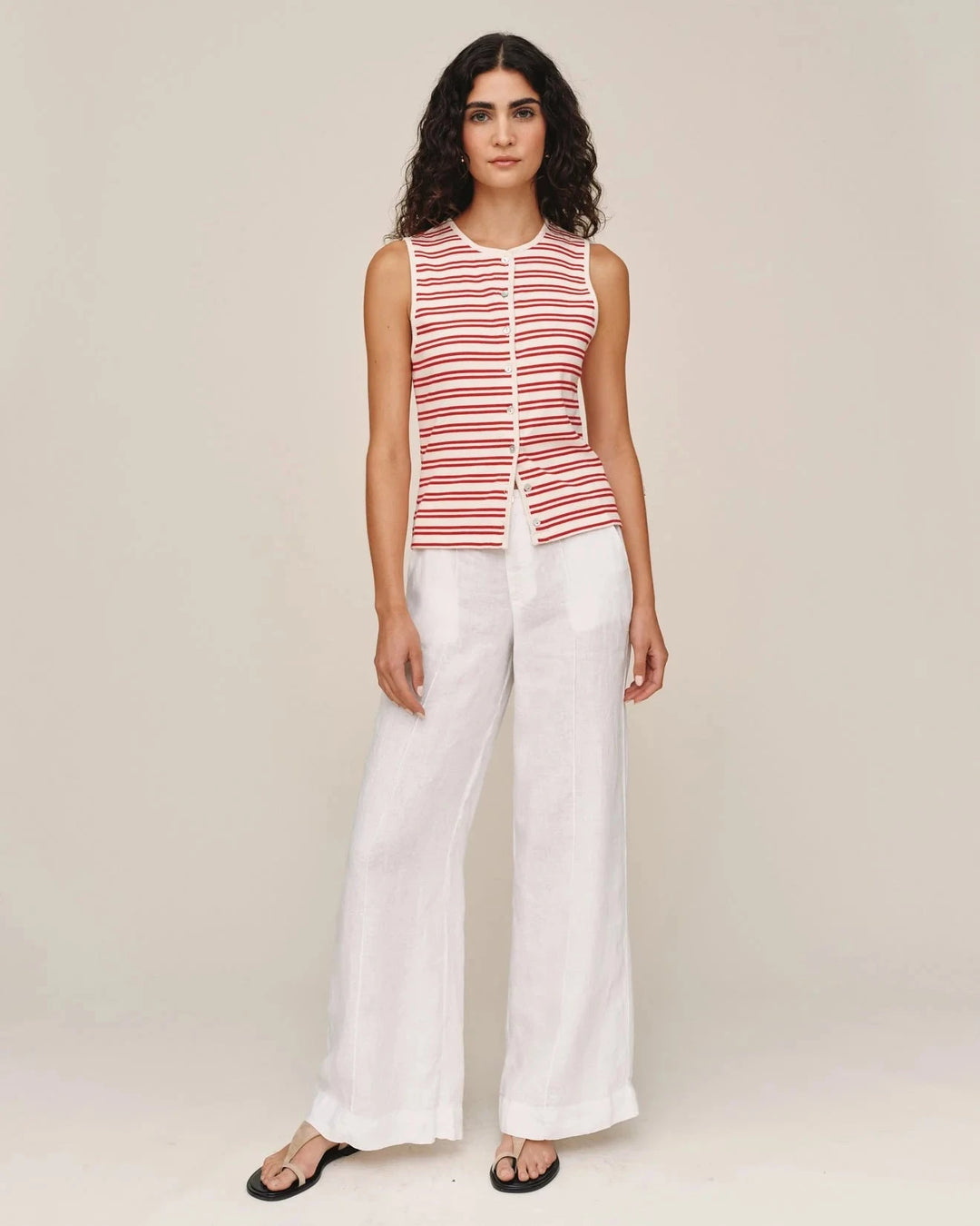 SLEEVELESS FITTED TOP 101 BELLA DAHL 