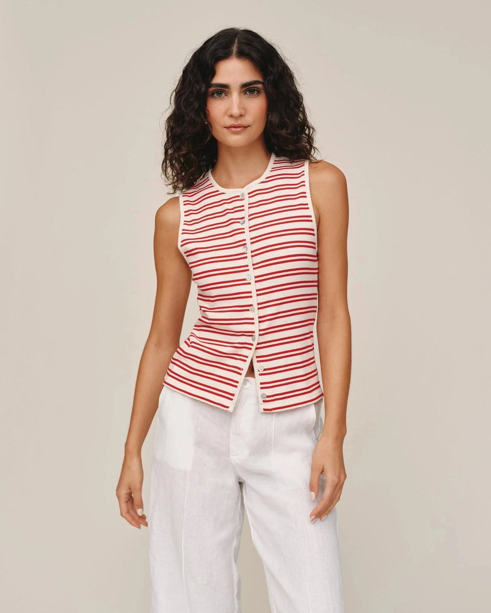 SLEEVELESS FITTED TOP 101 BELLA DAHL 