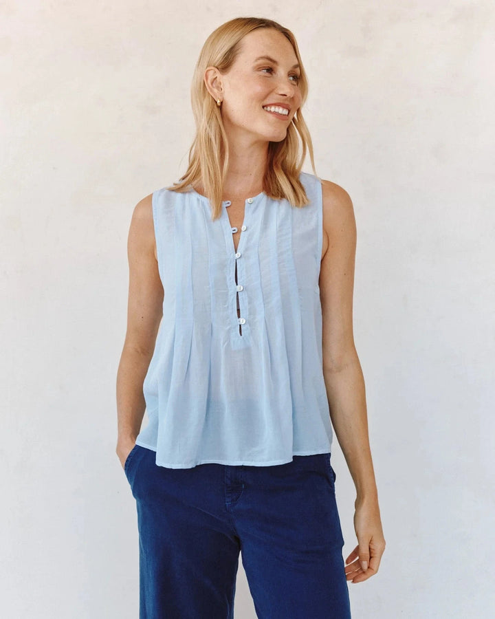 SLEEVELESS PINTUCK PULLOVER TOP BELLA DAHL 
