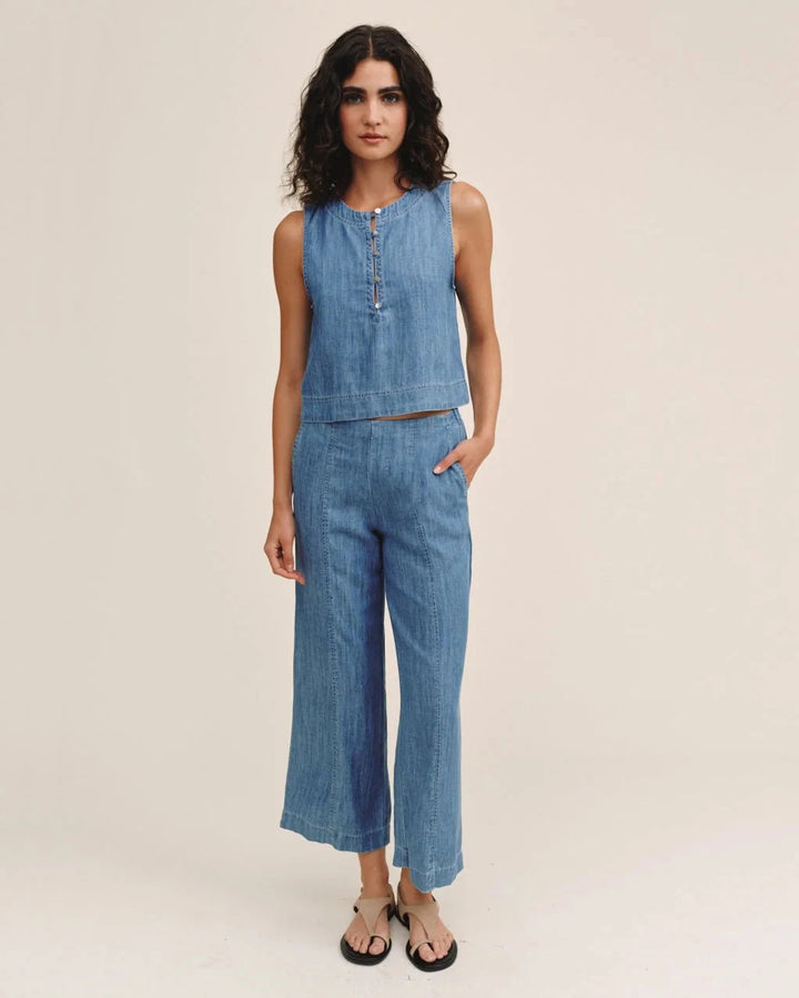 SLEEVELESS PLACKET PULLOVER Tank BELLA DAHL 