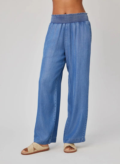 Bella Dahl Smocked Waist Tencel Denim Wash Beach Pant